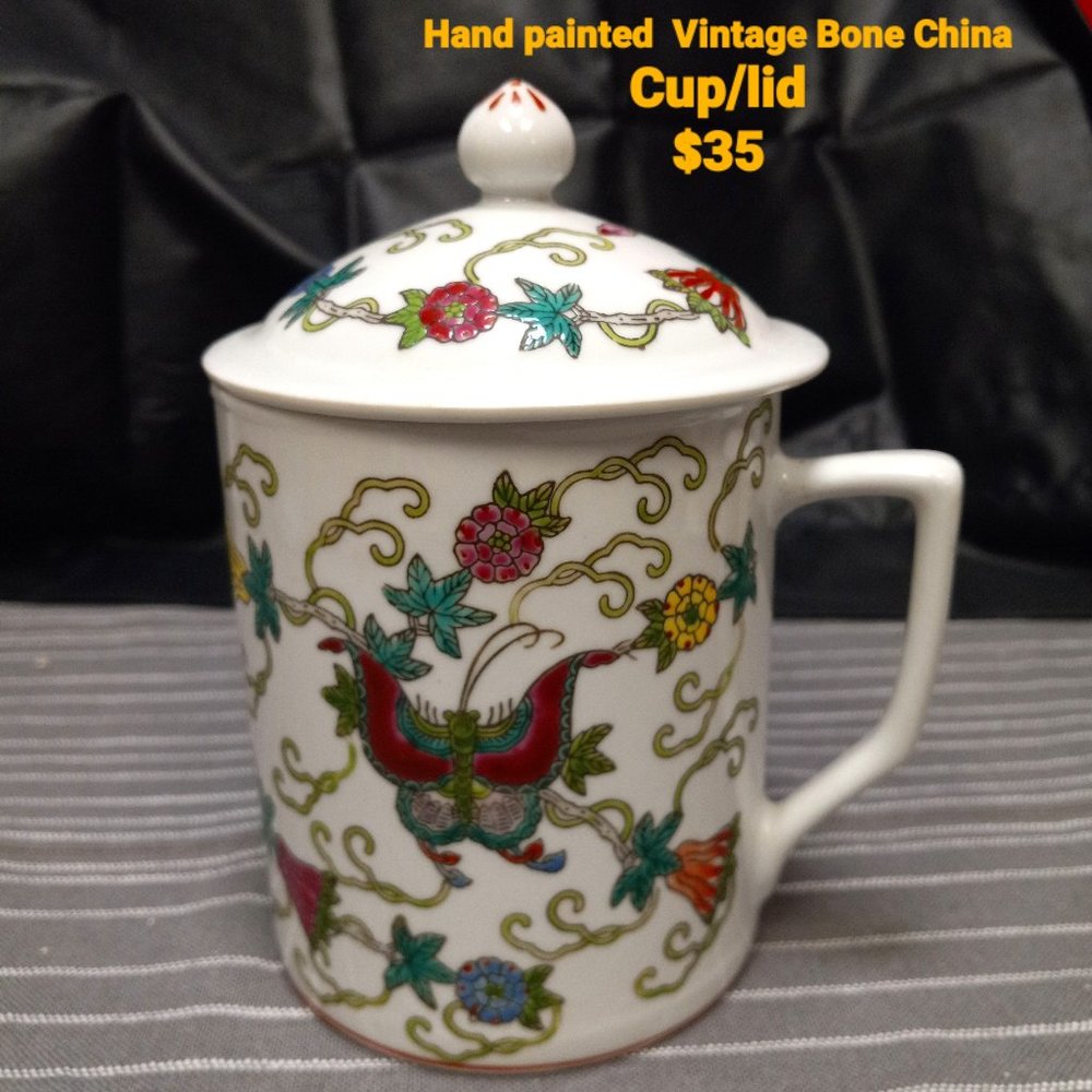 HANDPAINTED VINTAGE BONE CHINA MUG/LID